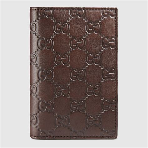 gucci passport holder women.